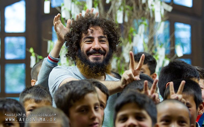 لانتوری، مالاریا و اژدها وارد می‌شود