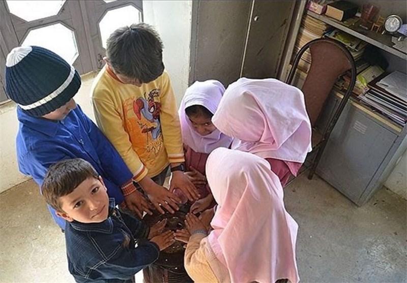 بخاری لوکس ترین وسیله در مدارس