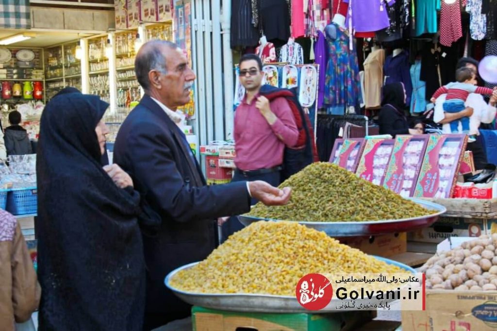 خرید شب عید در خرم آباد؛ مردم لرستان در بازار کم‌رمق این روزها