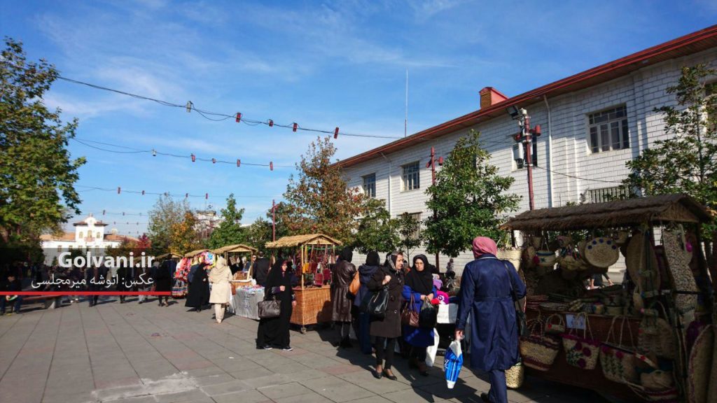 میدان شهرداری رشت ساعتی