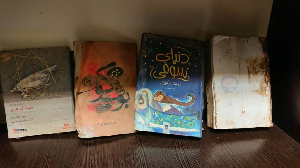 با یاری شما پویش اهدای کتاب به ایستگاه پایانی می‌‌رسدبا یاری شما پویش اهدای کتاب به ایستگاه پایانی می‌‌رسد