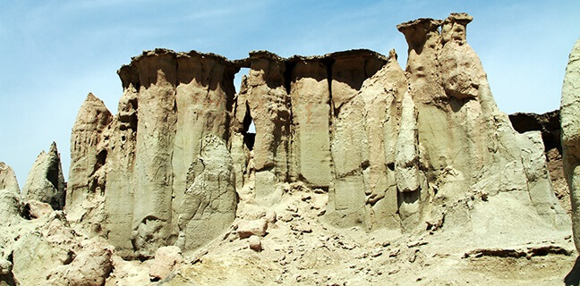 سنگ مادر و دختر در جزیره هنگام و باز هم هنرمندی طبیعت