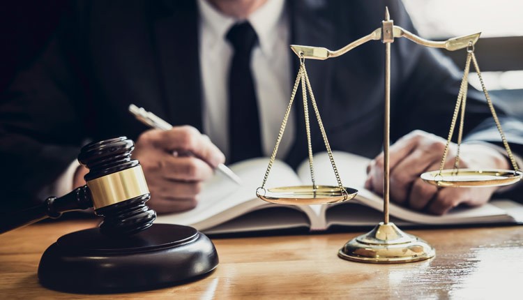 نقش وکیل در مافیا مانند نقش فرد است در اجتماع