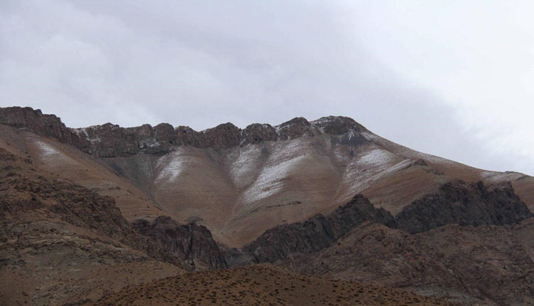 صعود به قله کندر کوهی مشرف به روستای کندر