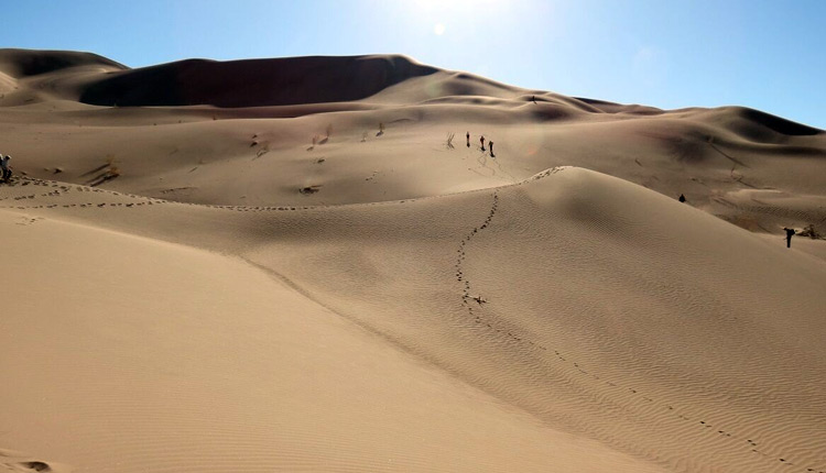 دمای ۷۳ درجه در بیابان لوت ثبت شد