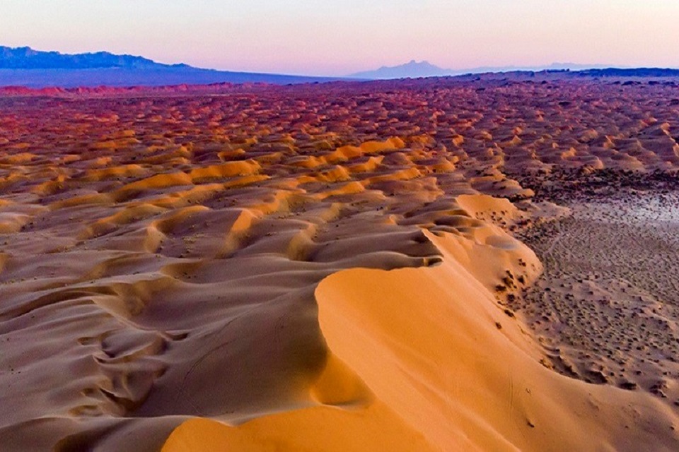 بهترین زمان سفر به مرنجاب