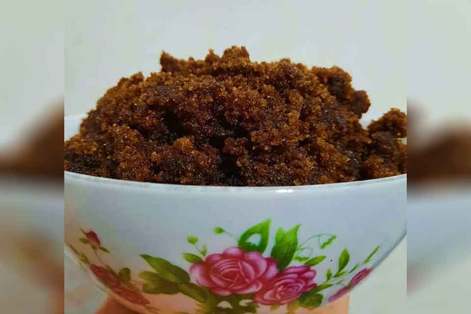 حلوا سیاه سوغات اردبیل
