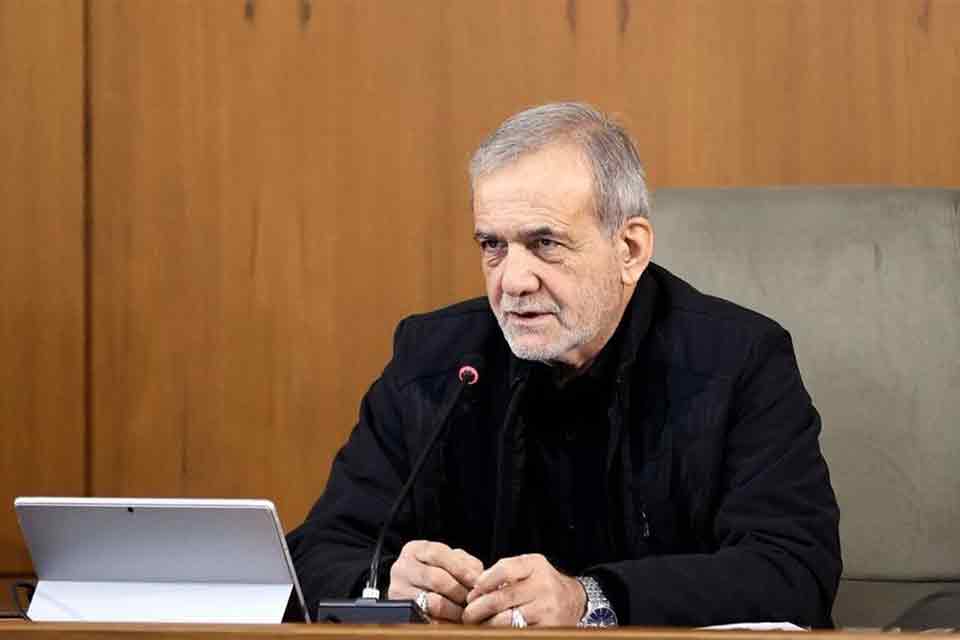 لزوم پیگیری قضایی درخواست ترور رئیس جمهور ایران