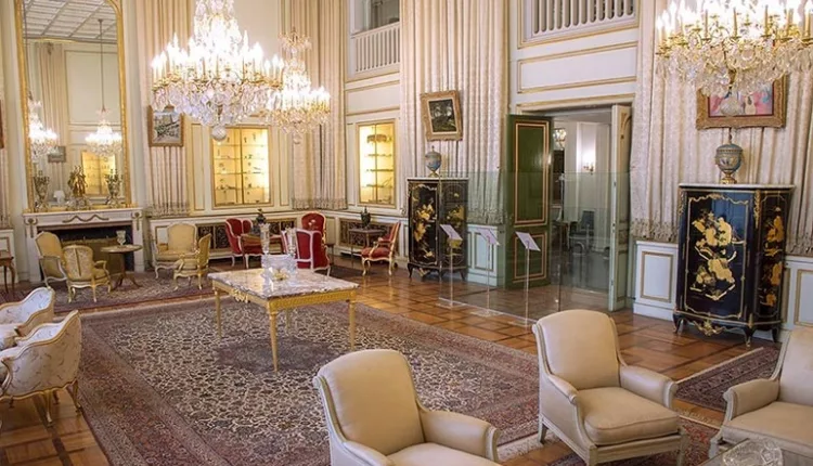 اتاق نشیمن کاخ نیاوران تهران