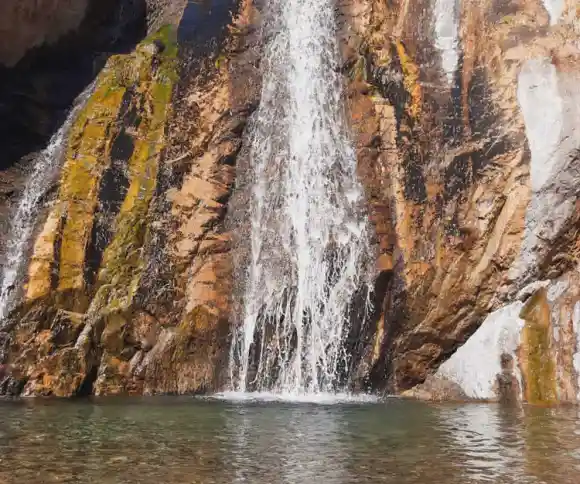 آبشار آبند