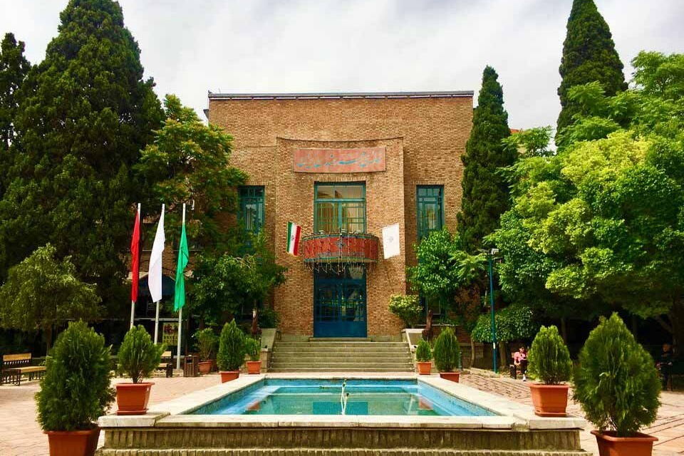 نمایشگاه عکس مستند سینما حقیقت در خانه هنرمندان ایران برگزار می‌شود