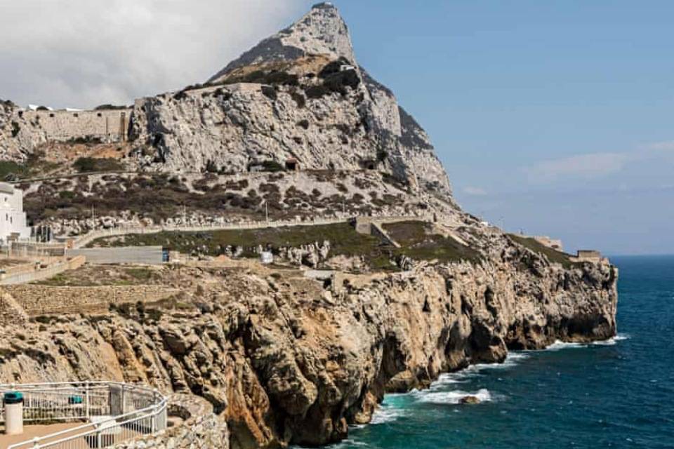 جبلالطارق فاضلاب خام خود را مستقیم وارد دریای مدیترانه میکند