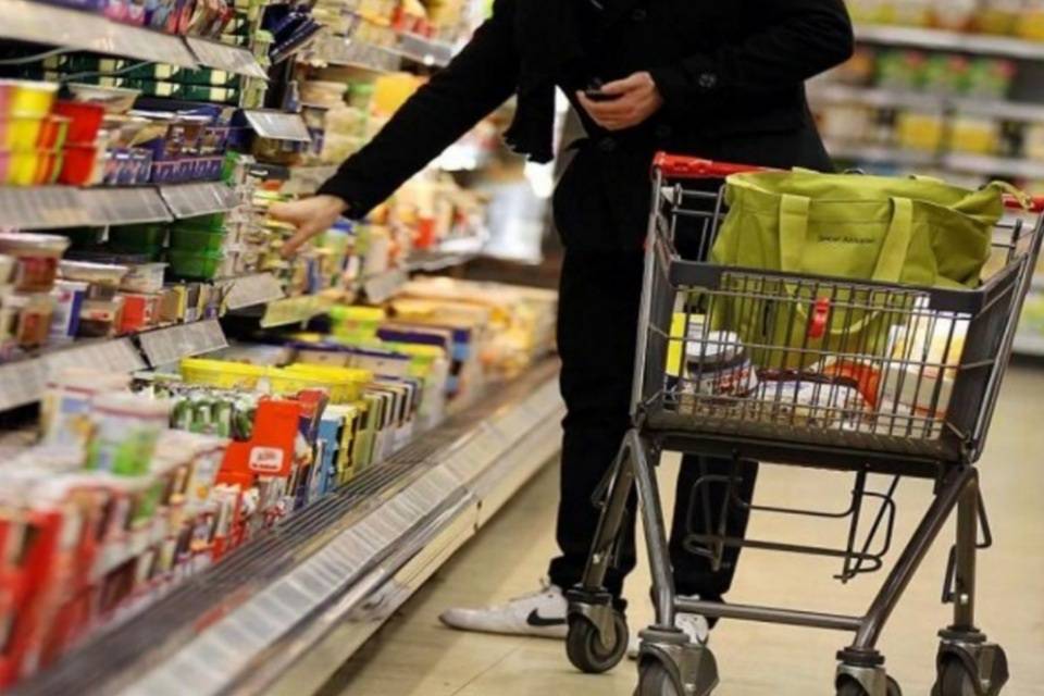 طرح توزیع مستقیم کالاهای احتکارشده بدون واسطه در دستور مطالبه مردمی