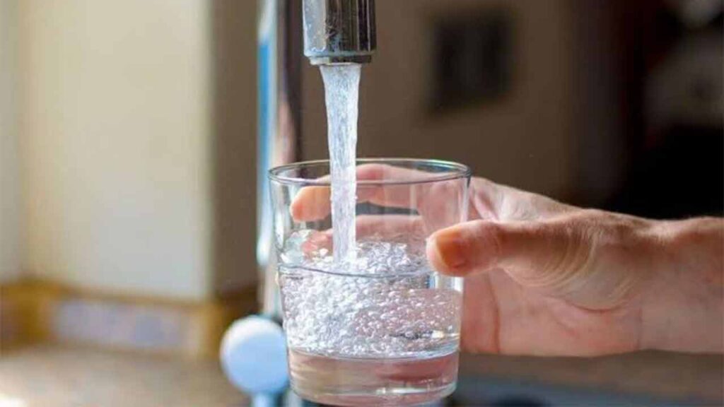 جزیره قشم تشنه است؛ درخواست آب شرب پایدار برای قشم